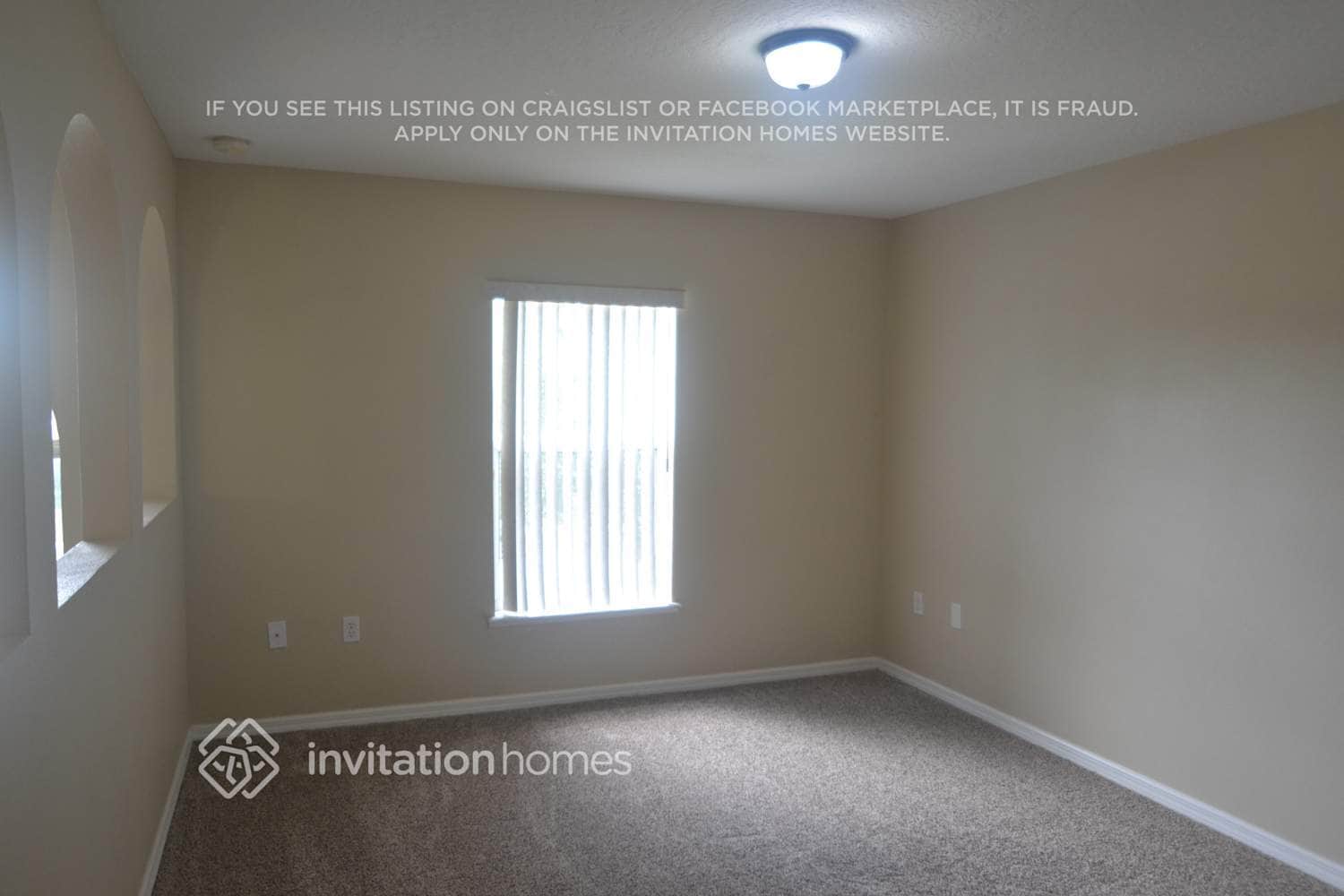 Building Photo - 1112 Imperial Eagle St