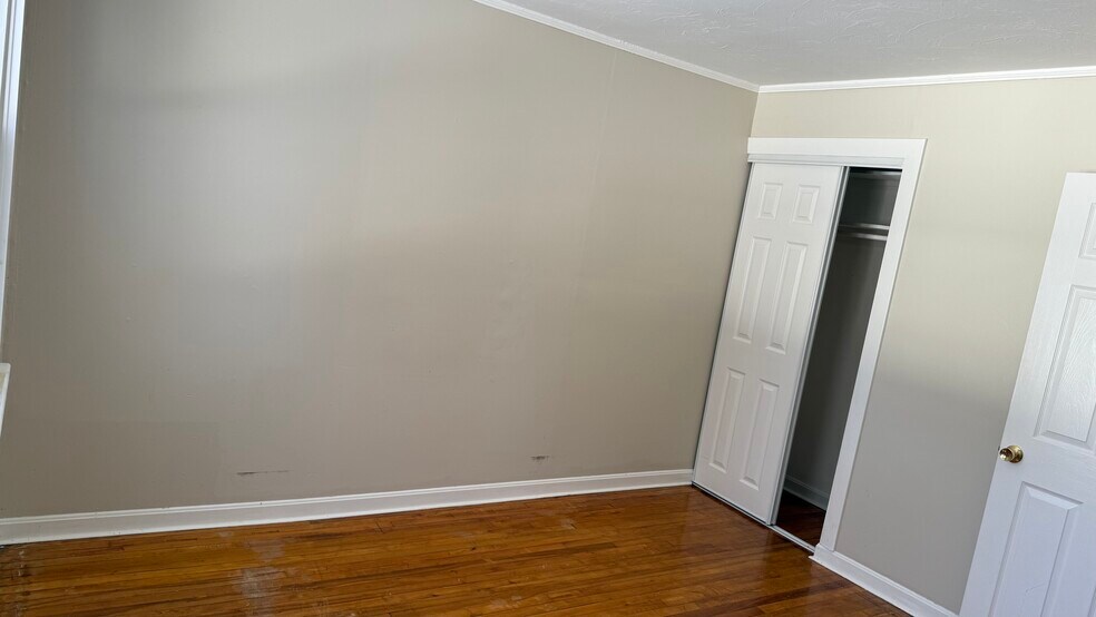 Building Photo - 78 Willard St