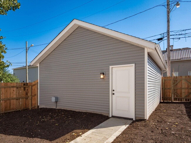 Building Photo - 130 N Guilford Ave