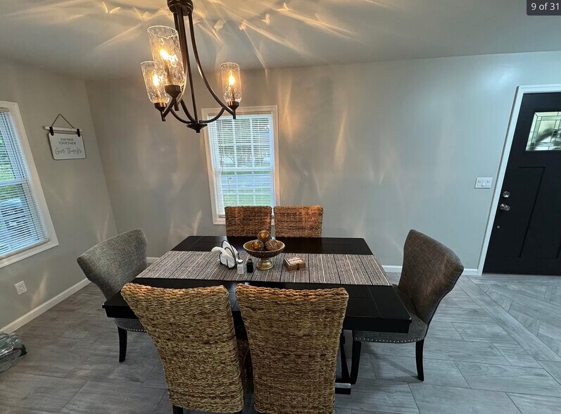 Building Photo - 526 NY-42