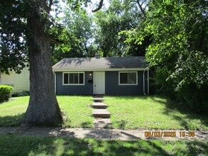 Building Photo - 1509 N Elmer St