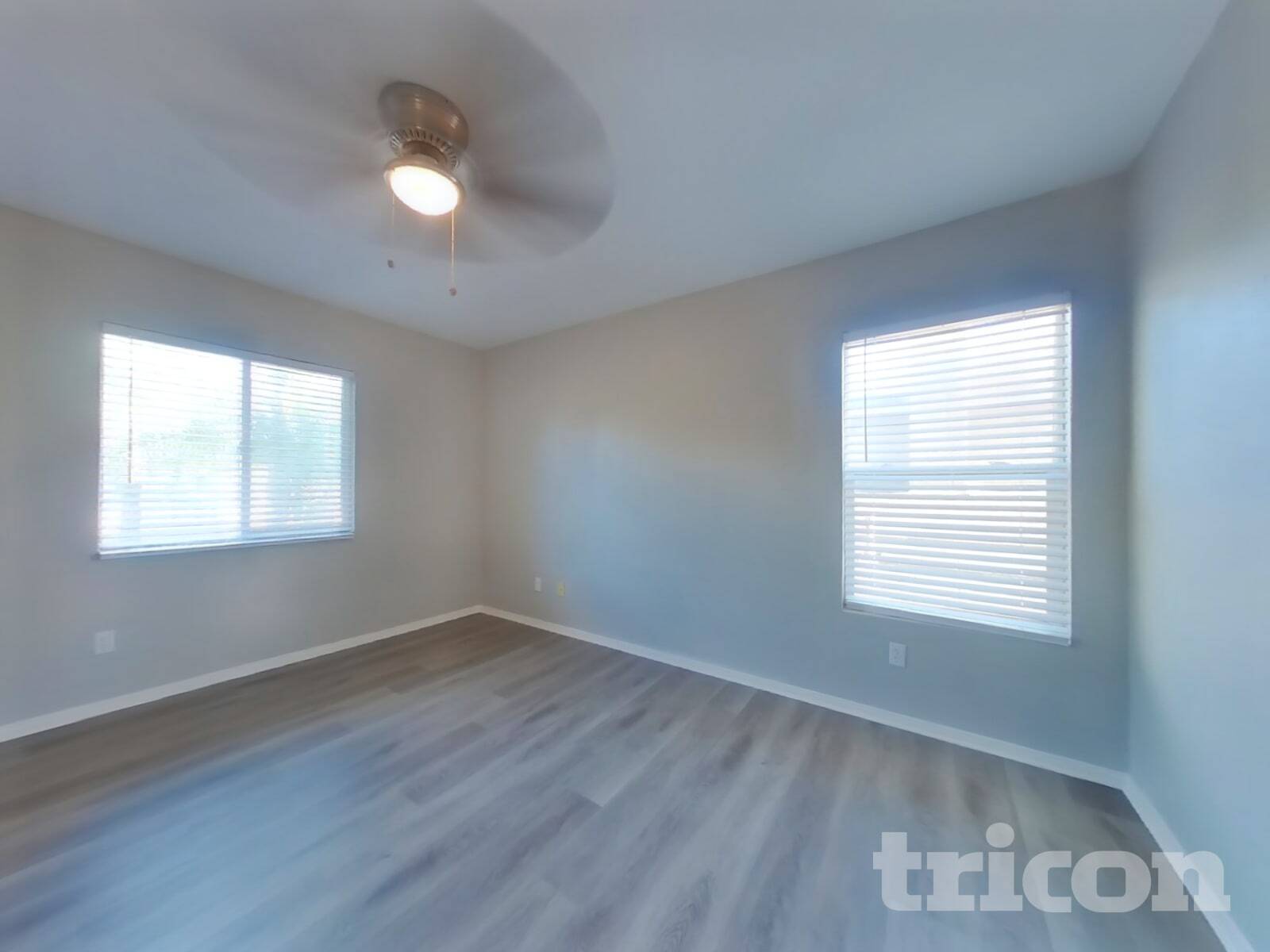 Building Photo - 33558 Iris Ln