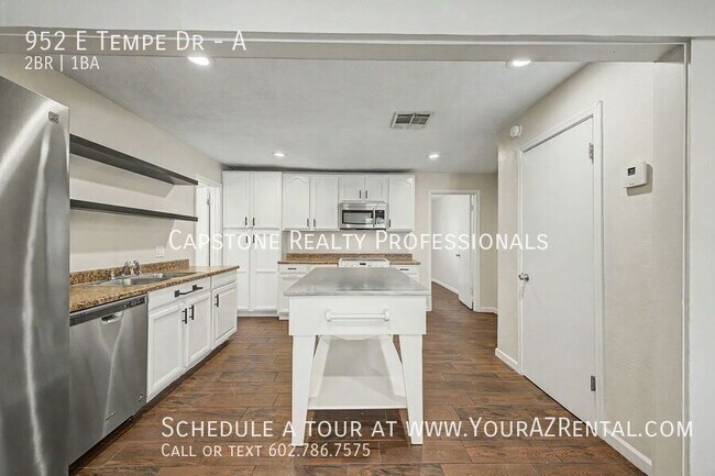 Building Photo - 952 E Tempe Ct