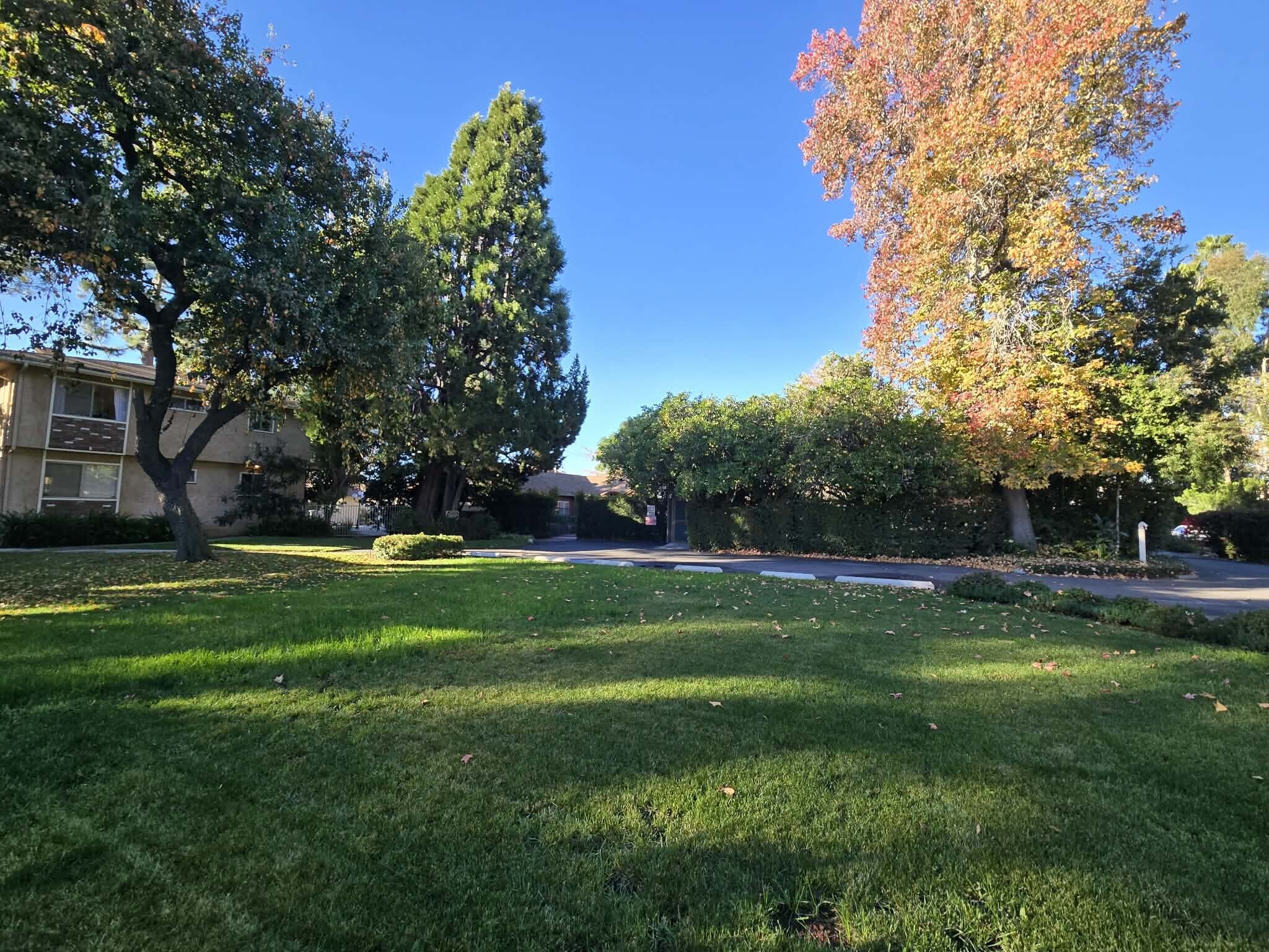 Building Photo - 13626 Leadwell St