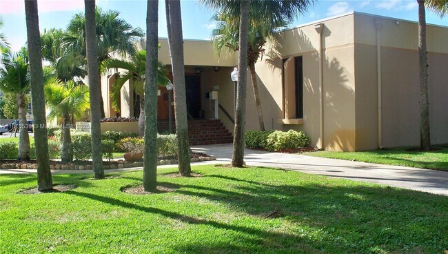 Building Photo - 8045 SW 107th Ave