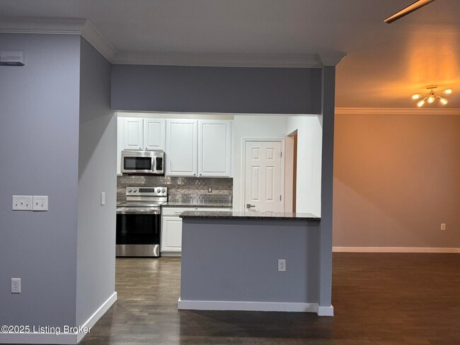 Building Photo - 5012 Kames Square