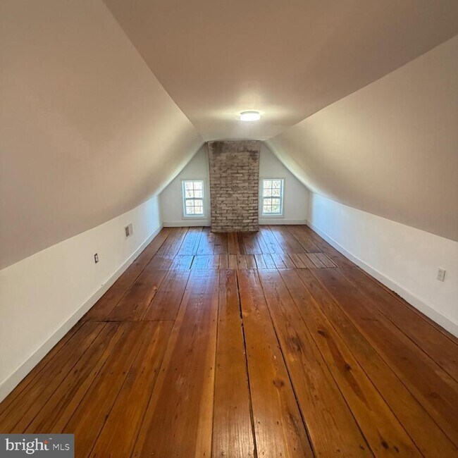 Building Photo - 17700 Barnesville Rd