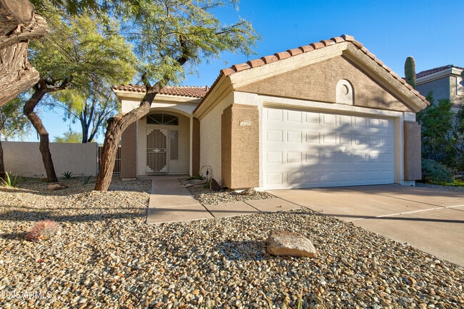 Building Photo - 4402 E Creosote Dr