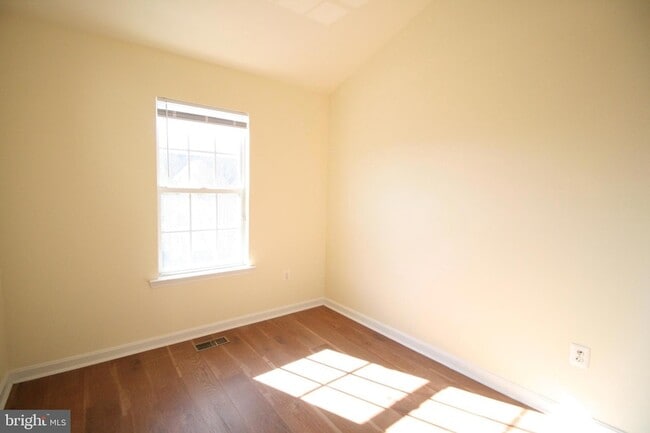 Building Photo - 4158 Brown Bark Cir