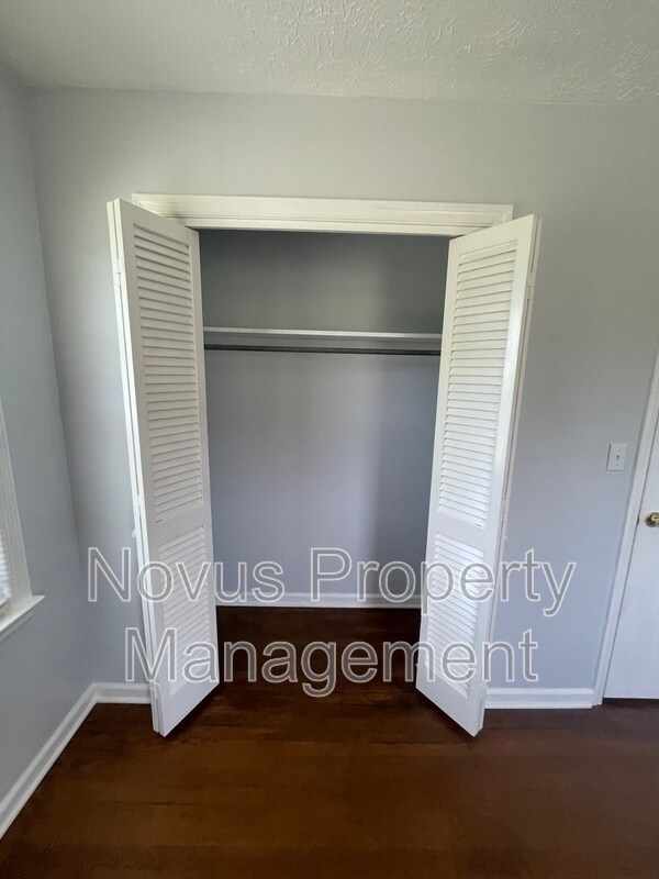 Building Photo - 271 Castleman Rd