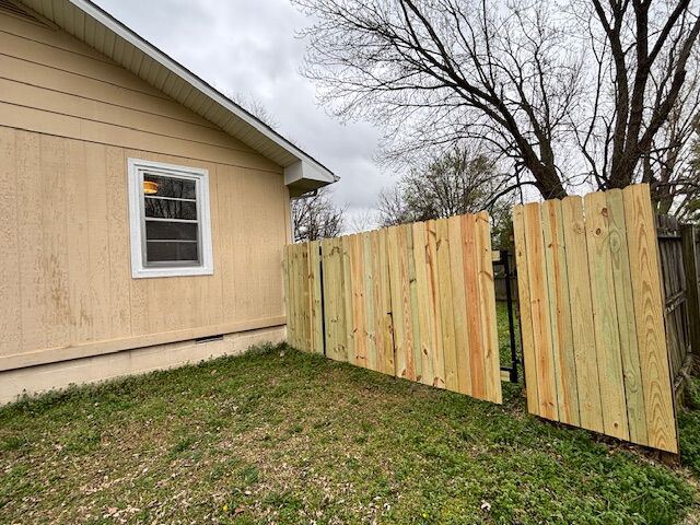 Building Photo - 303 Willow St