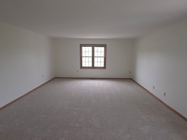 Building Photo - 3207 S Ridge Crest Ct
