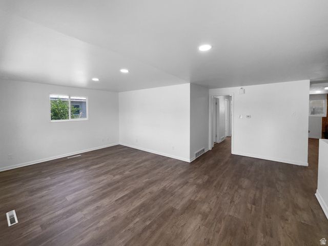 Building Photo - 270 N 500 E