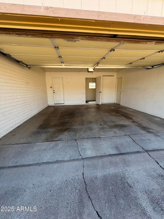 Building Photo - 3753 E Charter Oak Rd