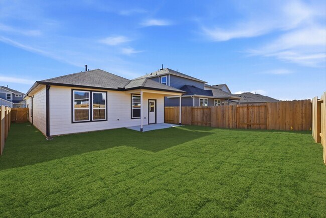 Building Photo - 26391 Cedar Sedge Dr
