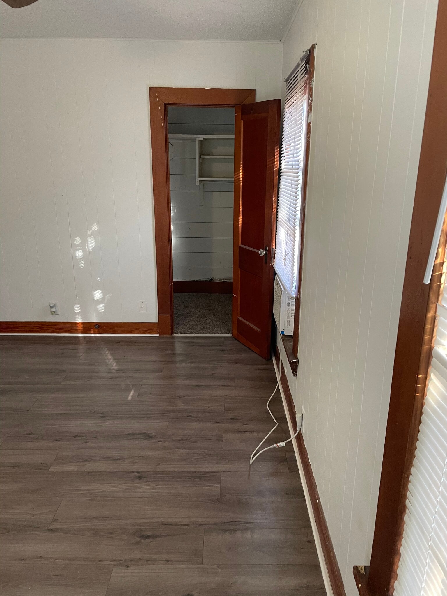 Bedroom - 212 N McKown Ave