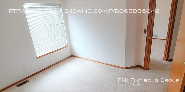 Building Photo - 5873 S Orchard Creek Cir