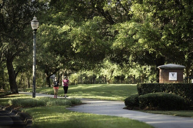 Building Photo - Everyday living upgraded! 3Bedrooms 2Baths in Villagewalk at Lake Nona