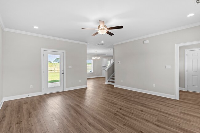 Building Photo - 206 Clifton Dr