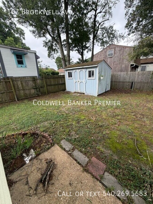 Building Photo - 167 Brockwell Ave