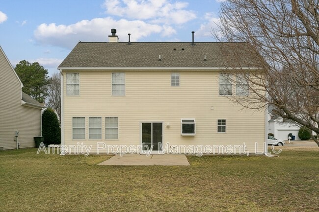 Building Photo - 979 Holbrook Dr