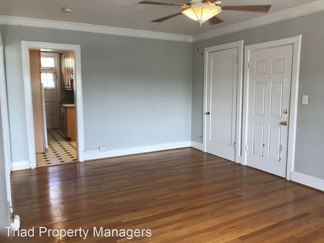 Building Photo - 2 br, 1 bath House - 1013 North Elm St. #C7