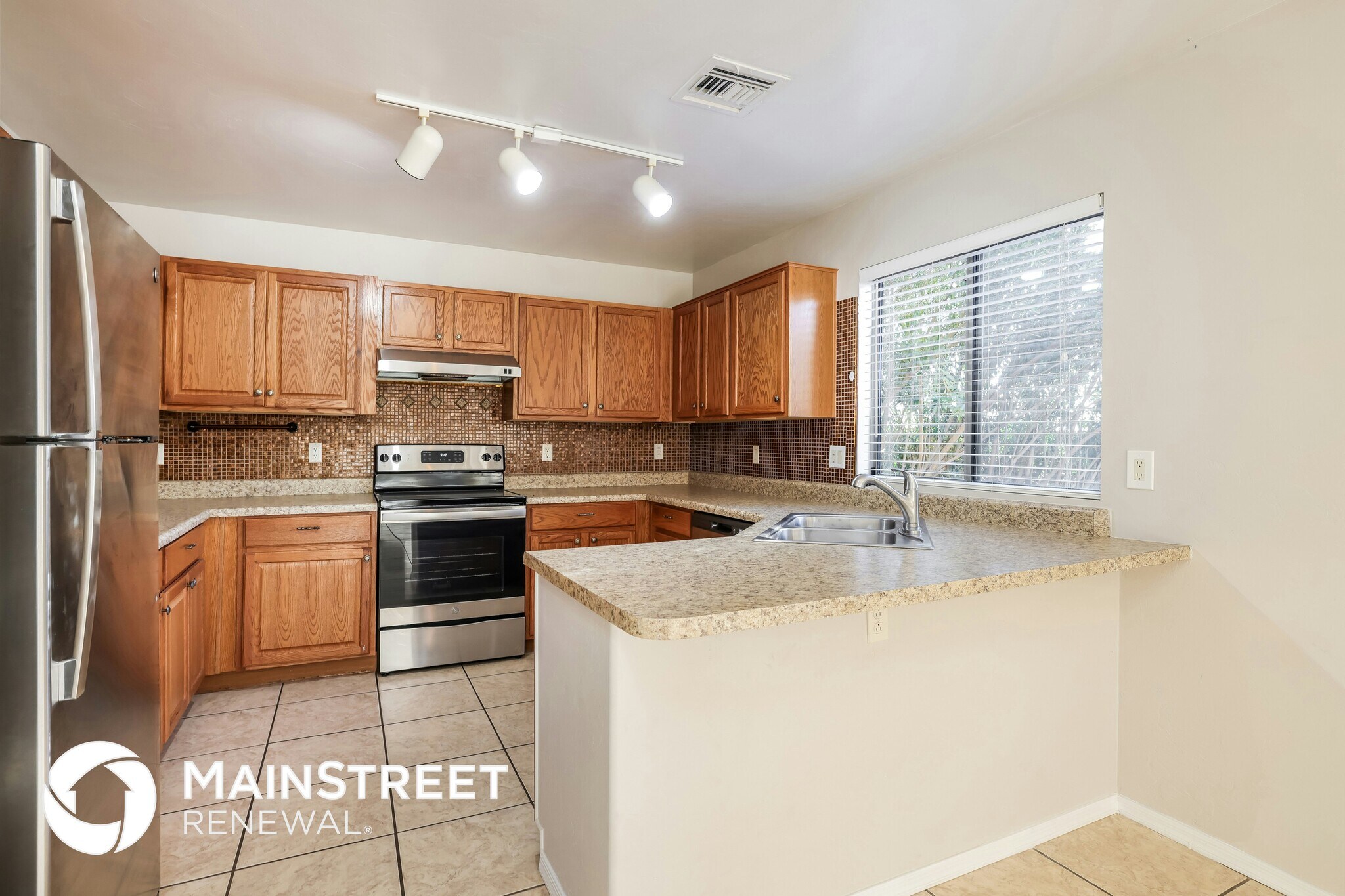 Building Photo - 6770 S Sonoran Bloom Ave