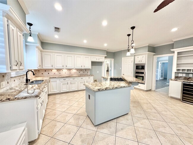 Building Photo - 14515 Muirfield Ln