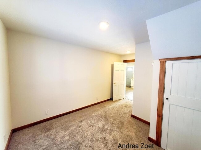 Building Photo - 7612 M-37