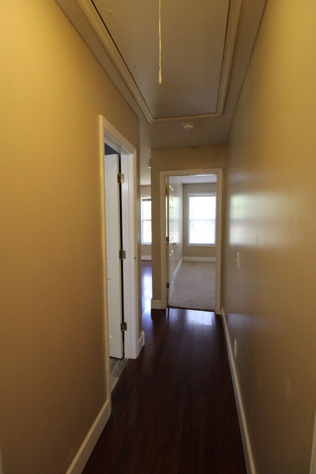 Building Photo - 2545 Autumn Terrace