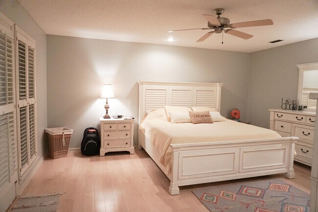 Building Photo - 116 Princeton Ln