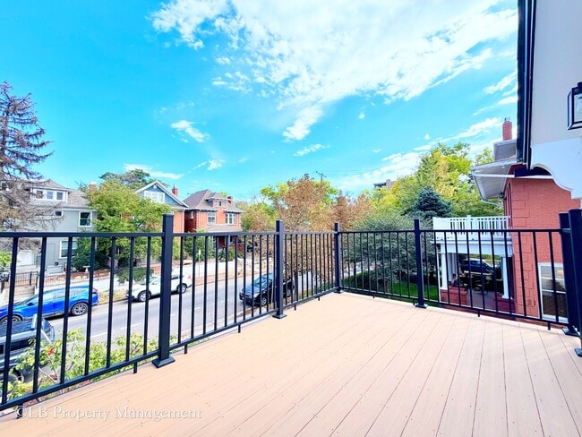 Building Photo - 1107 N Downing St