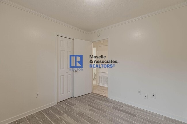 Building Photo - 4 Bed/2 Bath Home in Traceland North in Madison