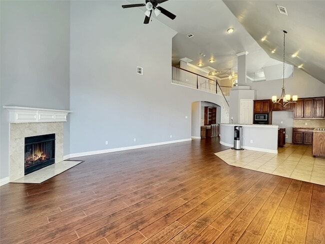Building Photo - 5973 Country View Ln
