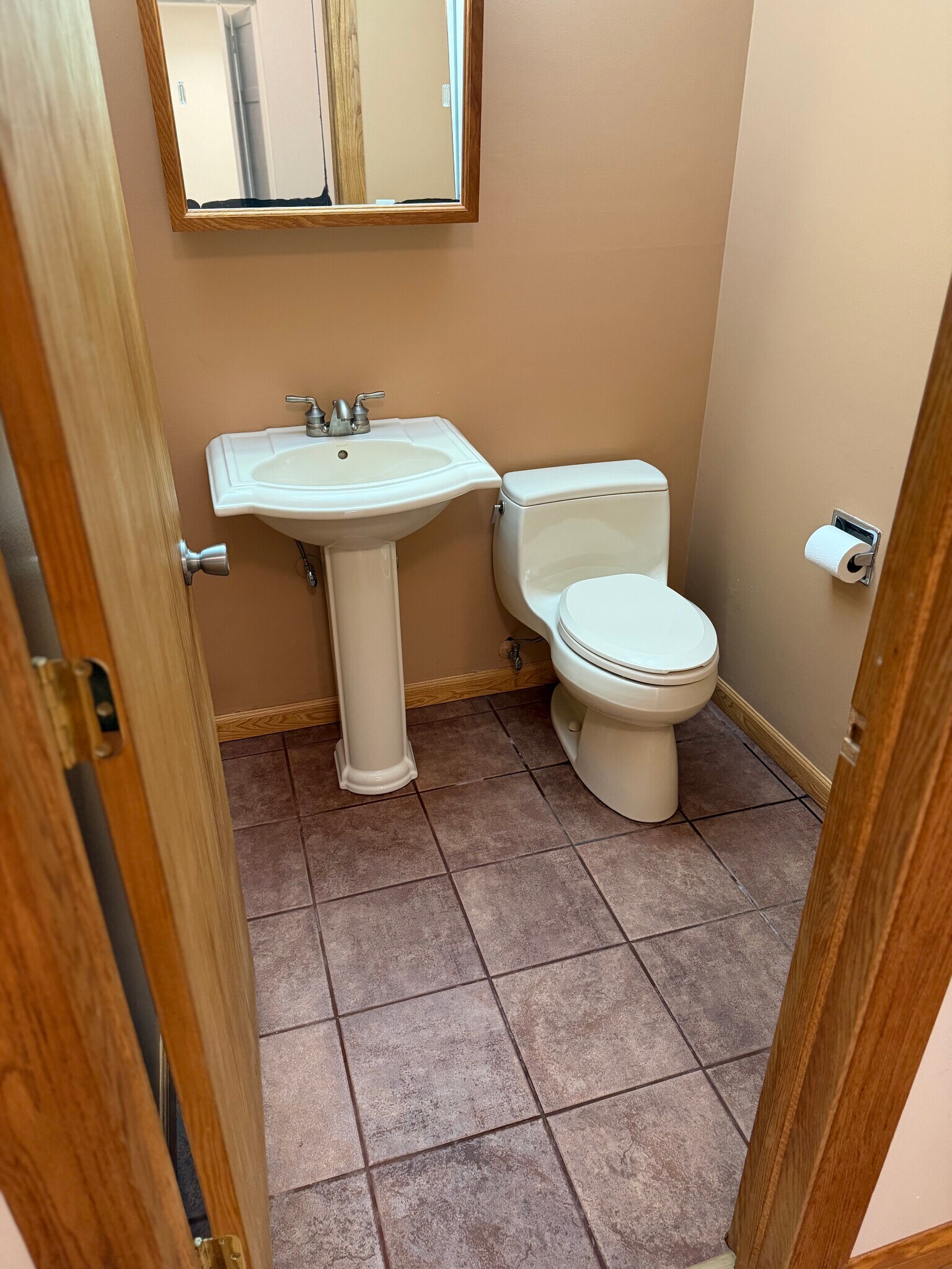 Building Photo - 849 Miller Ln