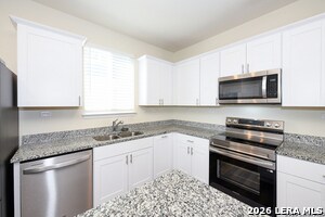 Building Photo - 809 Beacon Hts