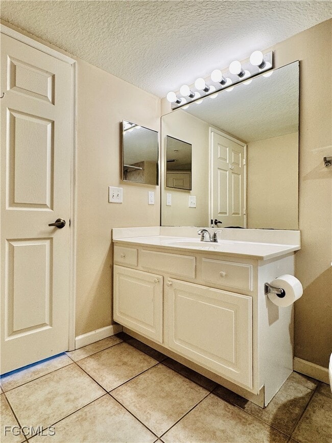 Building Photo - 4105 Residence Drive