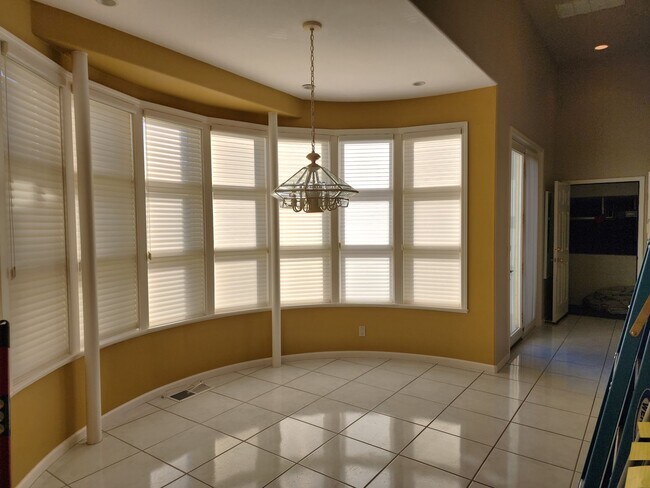 Building Photo - Multi-level Mosaic Mansion in Southwest, Reno