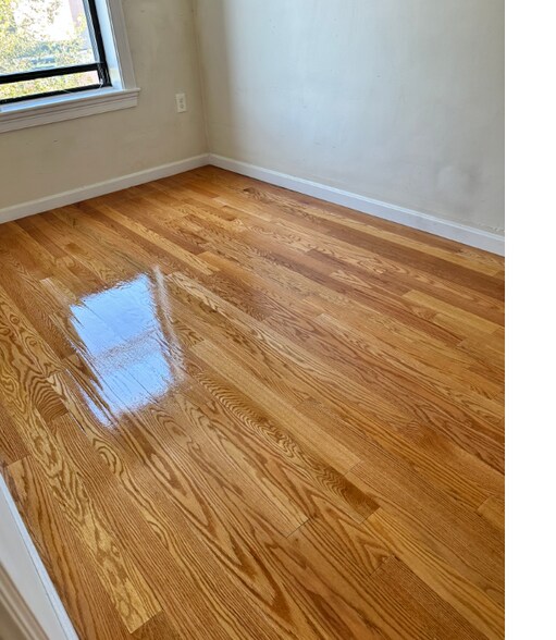 Building Photo - 16 Copenger St