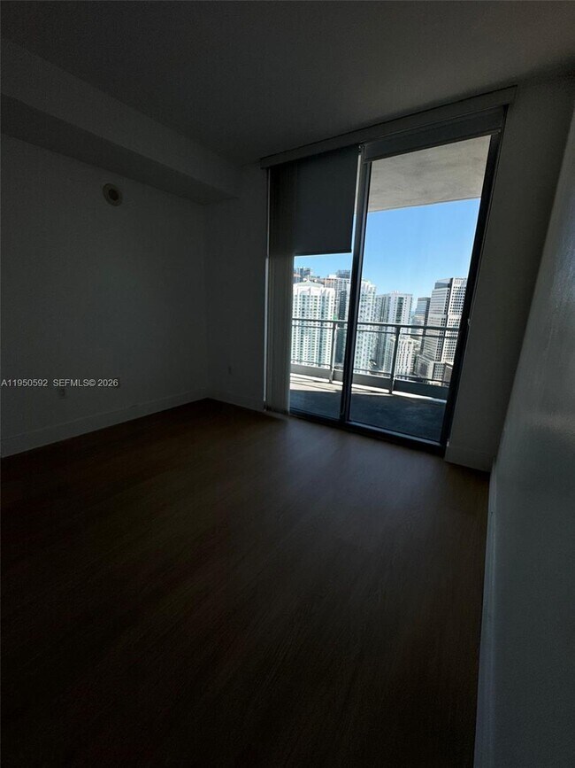 Building Photo - 90 SW 3rd St