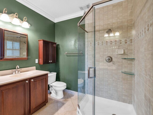 Building Photo - 2891 S Greenleaf Cir