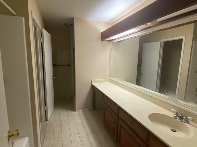 Building Photo - 12625 Memorial Dr