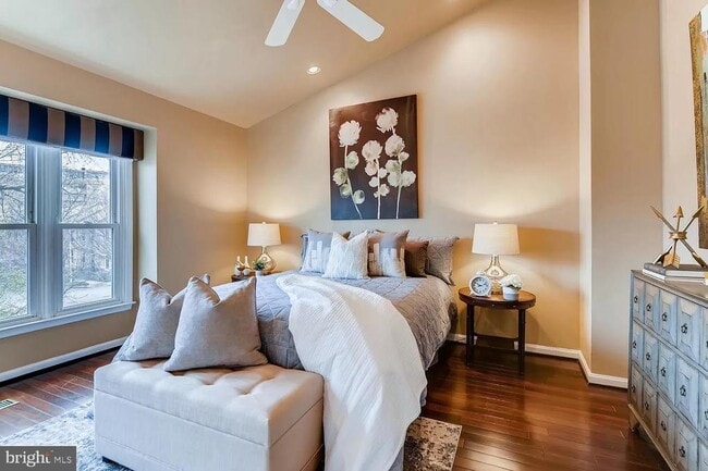 Building Photo - 2919 Elliott St