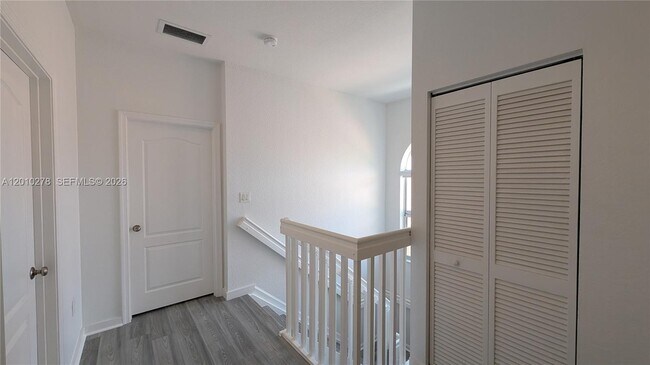 Building Photo - 2151 NE 37th Terrace