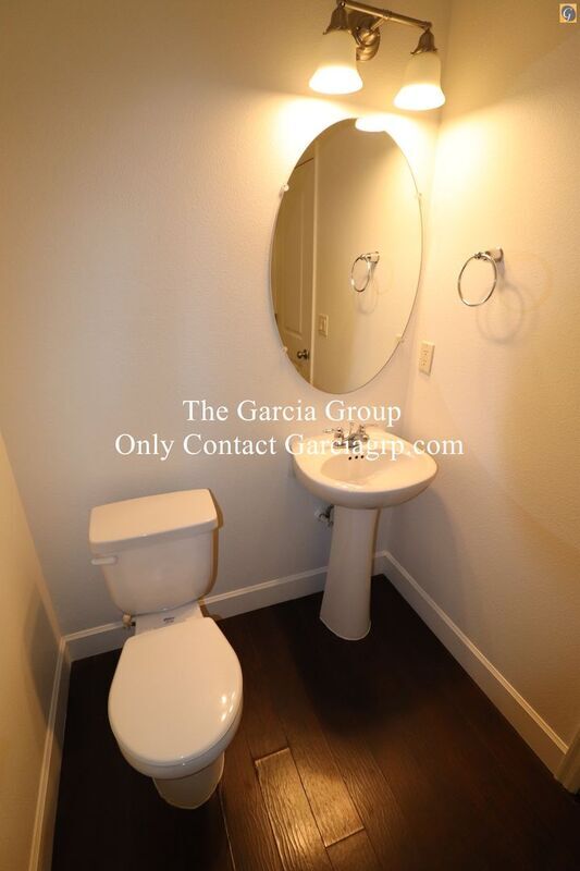 Building Photo - 1129 Lilac St