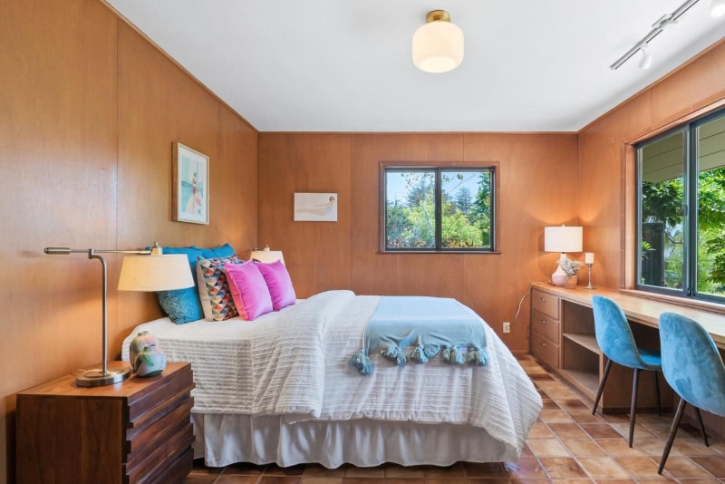 Building Photo - 115 Ortalon Cir