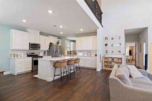 Building Photo - 7012 Willow Thorne Dr
