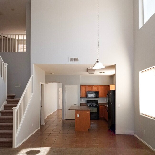 Building Photo - 4Bed/2.5Bath House in Maricopa! JOIN THE W...