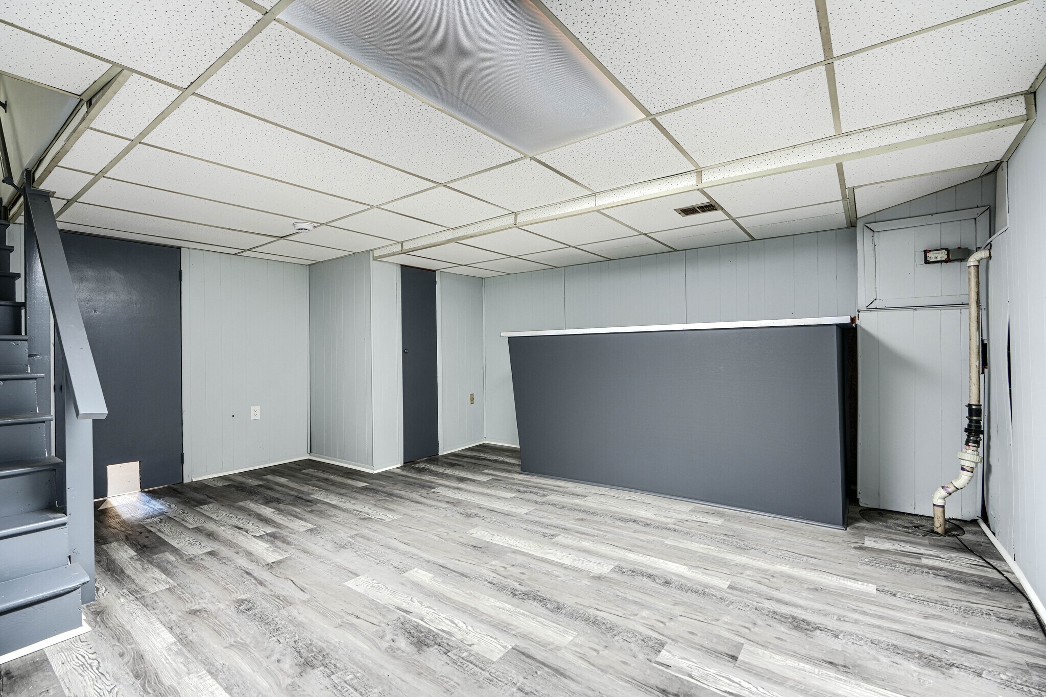 Building Photo - 2123 Graythorn Rd