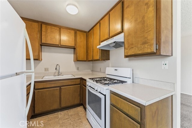 Building Photo - 208 S West St